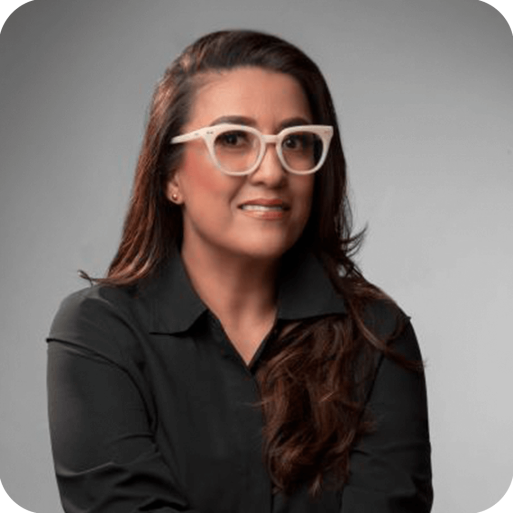 Secretario – Julieta Loaiza, VP Mkt, Comm. & Corp. Affairs de Nestlé